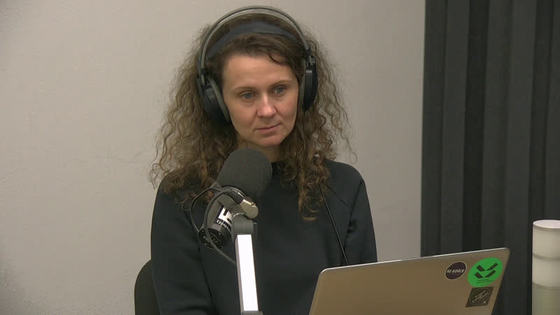 За тыдзень да "еўрабачання" саша захарык спявае "rocky road"