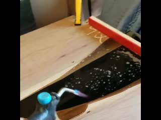 Removing the bubbles from the resin pour