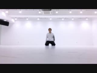 Bts/jhope practice 'boy meets evil'