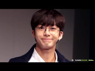 [fancam][06 05 2017] sinchon fansign (hyungwon)