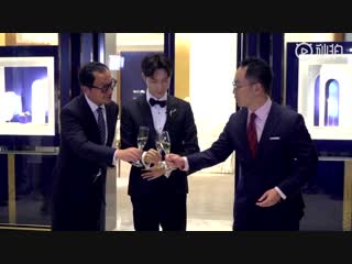 181016 exo's lay @ 尚美巴黎chaumet weibo update