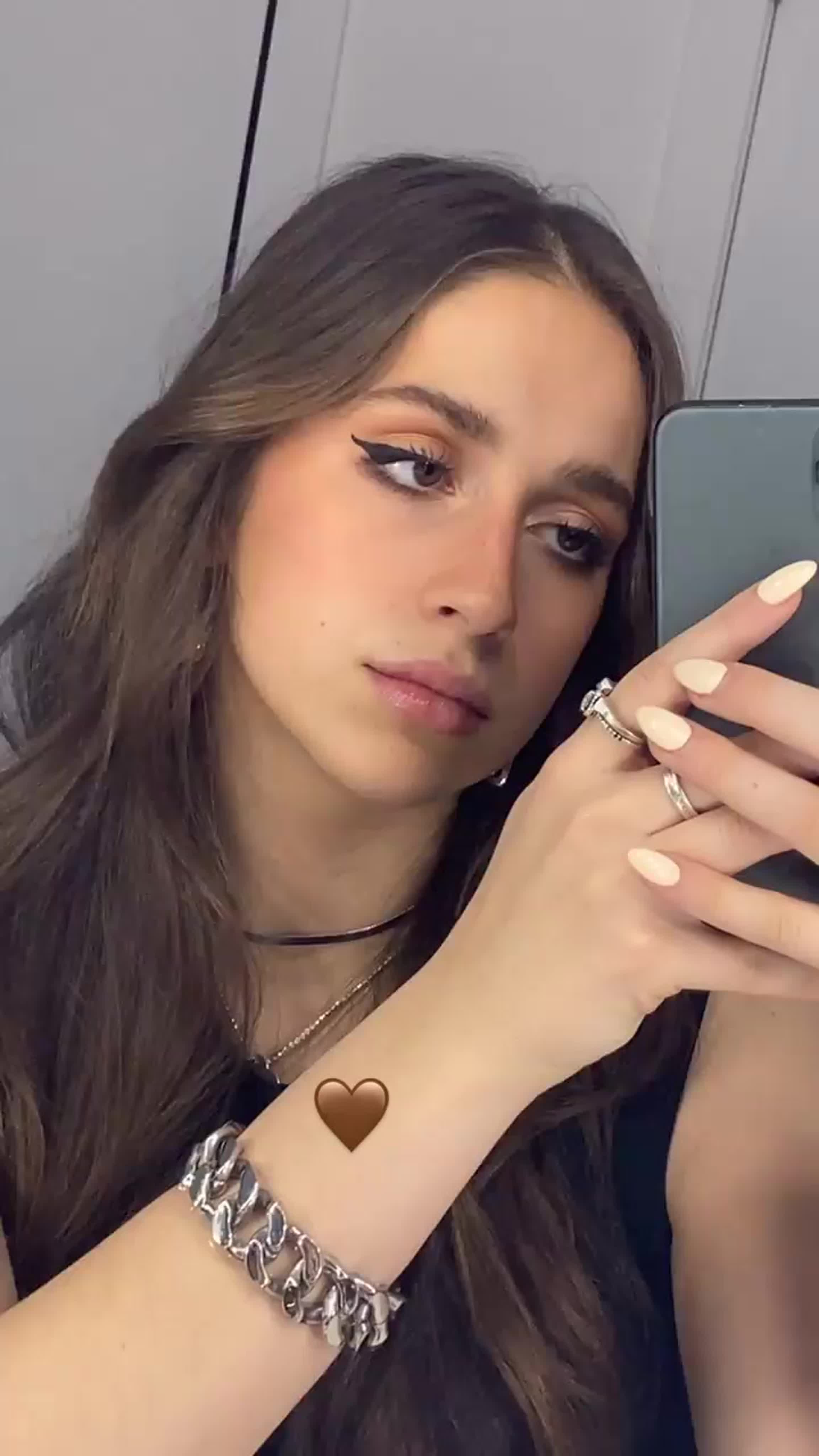 Tate mcrae instagram story watch online