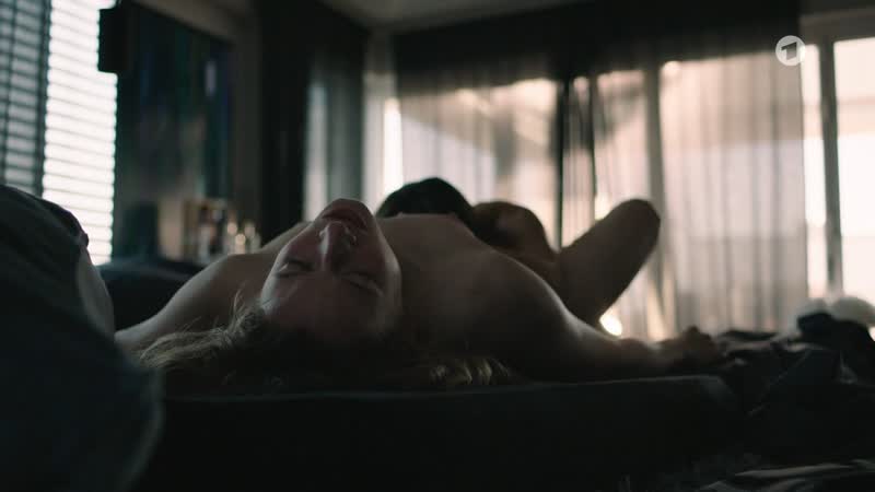 Аница хаппих, генриетта нагель, евгения королев место преступления / anica happych, henriette nagel, yevgenia korolov ta