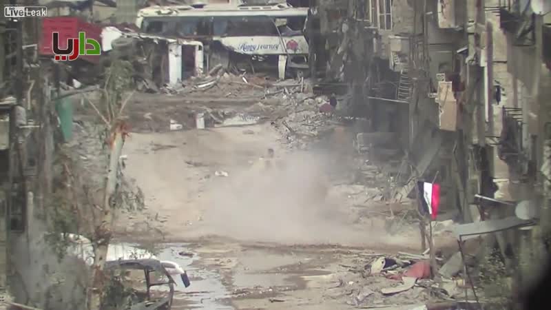 Бмп 2 в даръа отработала по позиции боевиков с хода сирия 2013