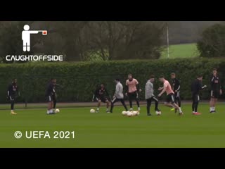 What on gods green earth happened to kieran tierney in this moment during arsenal training the scotsman made the balls his