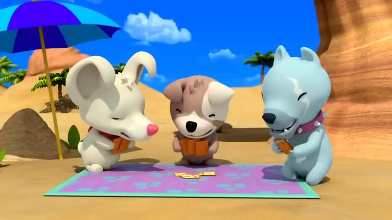 Песик монк пляж