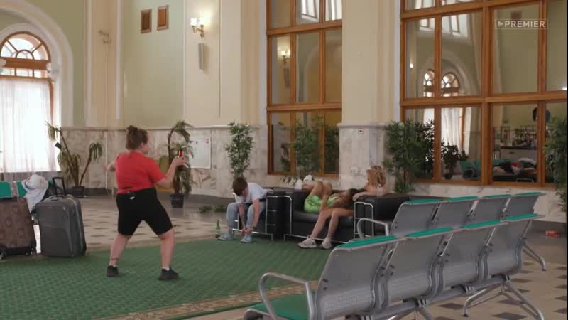 Ксения прокофьева трусы спускаем и жопу показываем! (пацанки 5)