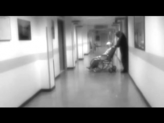 Король в желтом the king in yellow il re giallo (2003) [rus sub]