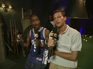 Simon rex берёт интервью у 2pac