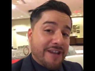 And the winner for best latino vlogger goes to! live!