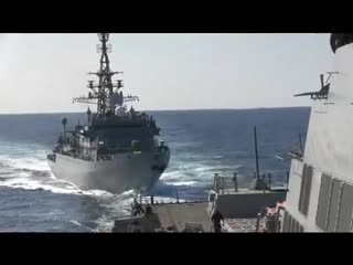 Aggressive approach by a russian navy ship on uss farragut (ddg 99)