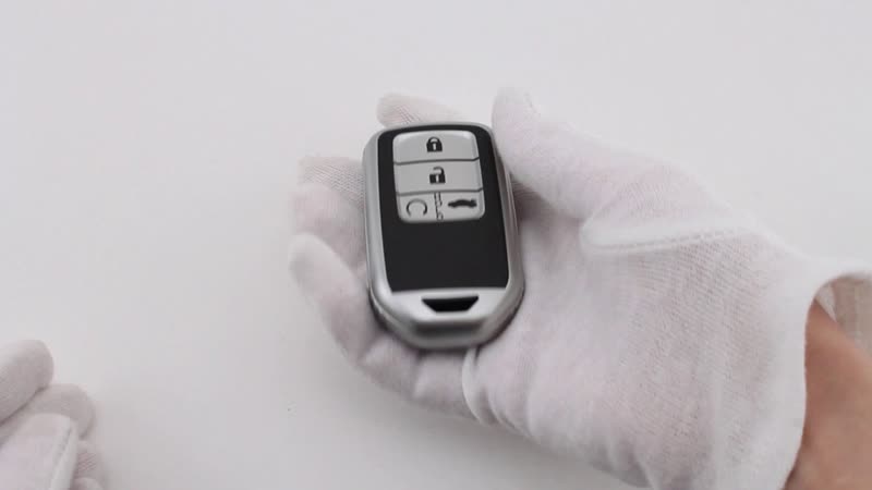 Силиконовый чехол на ключ honda серебристый