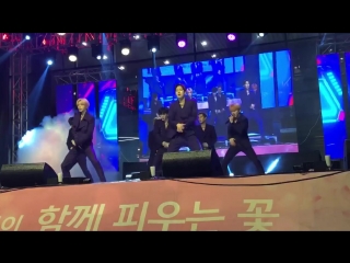 [180408] monsta x fancam dramarama @ geumcheon harmony cherry blossom festival