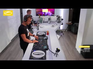 Aimoon ineffable feeling @ armin van buuren asot931