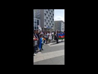 В кельне азербайджанцы провели акцию в поддержку нашей армии 🇦🇿🇩🇪