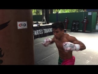 Good old boxing training with mma fighters from fairtex team