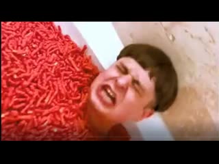 Принял ванну с cheetos flamin' hot