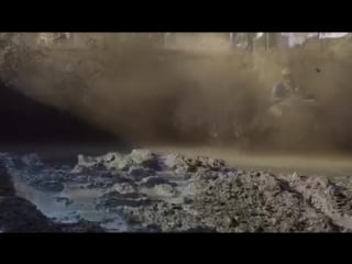 449d7de4 df21 4f14 b642 2af9ef50dada mov