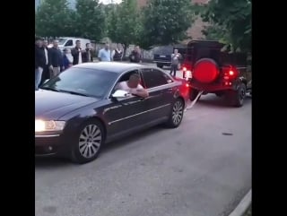 Audi a8 против landrover