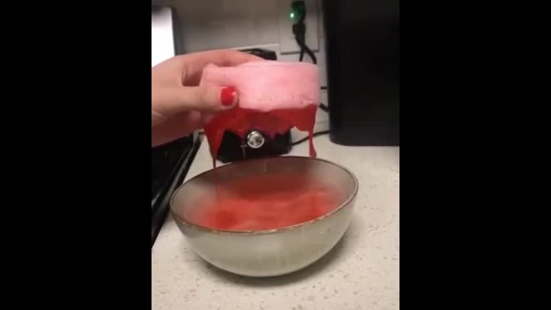 Колбаску не желаете?