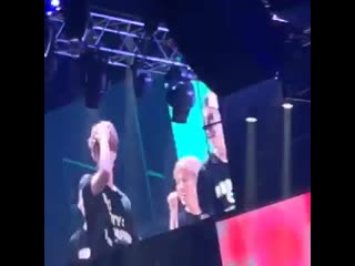 It was supposed to be doyoungs freestyle time today but the members didnt chant go doyoung