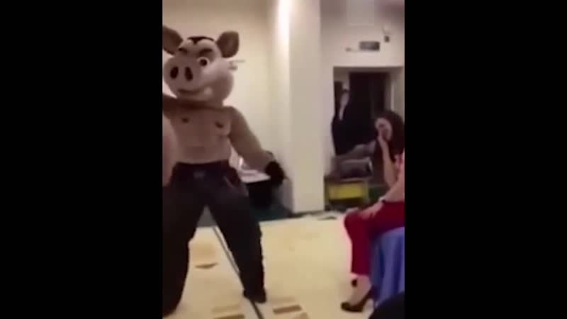 Стриптиз в детсаду