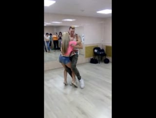 Tarraxinha by aleks karlov & tanya