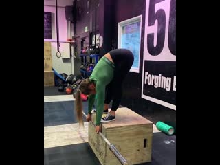 Сюзанна сваневик разминка перед тягой