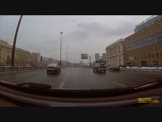 Зажали девушку pf;fkb ltdeire