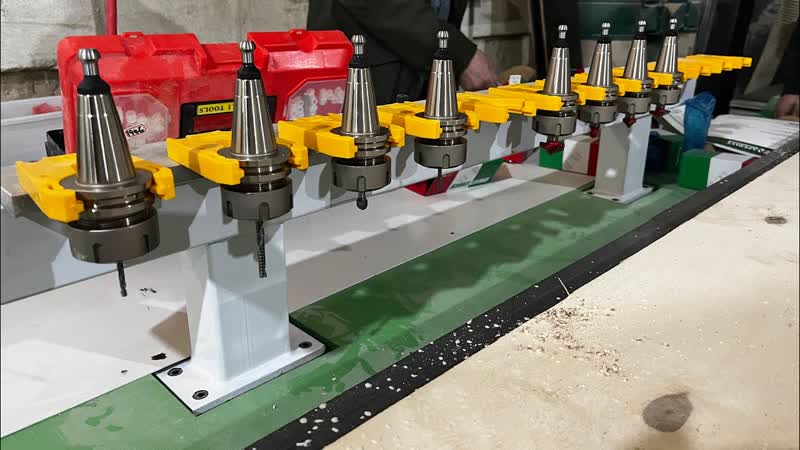 Автосмена woodtec запущена в московской области компанией станки на синтек стойке 😃