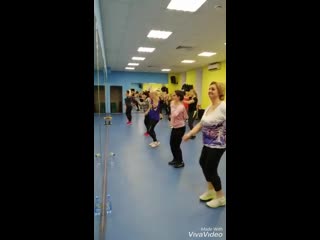 Групповая тренироа zumba с сертифицированным тренером мариной корневой