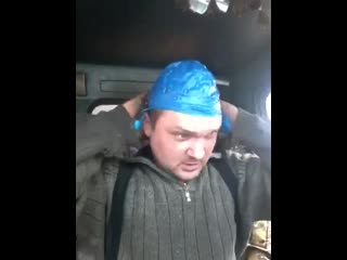 Каску за рулём одевать