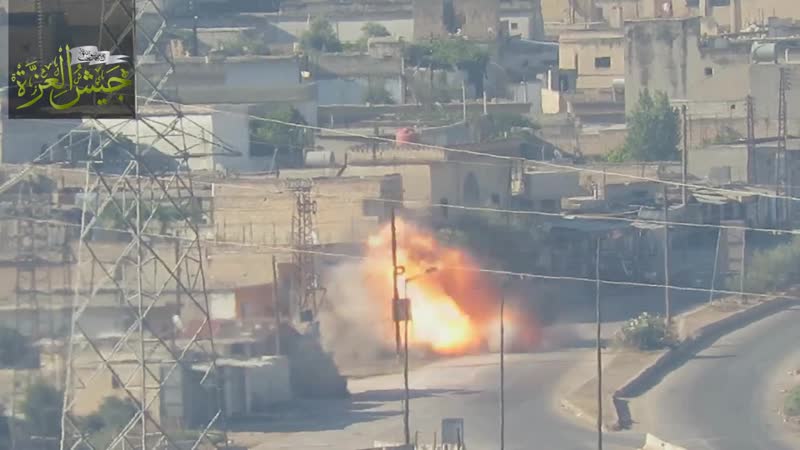 Боевики группирои "джейш аль изза" заптурили танк сирийской армии на севере провинции хама