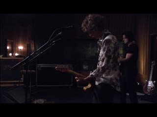 The raconteurs live from the asement