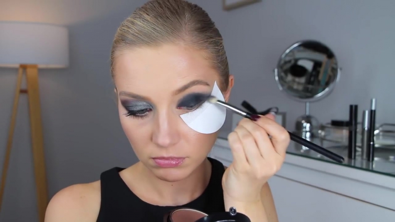 Armani x osia