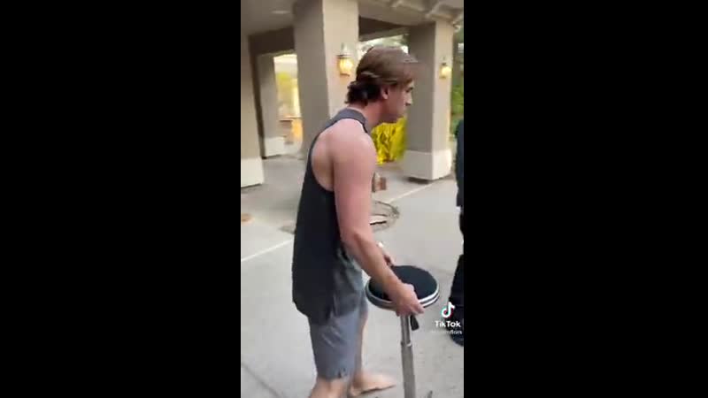 Произошел взлом жопы