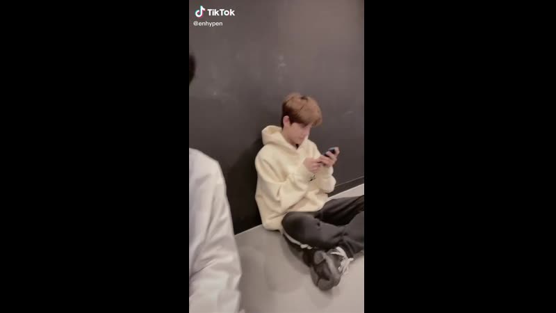 Sunghoon and jake💕