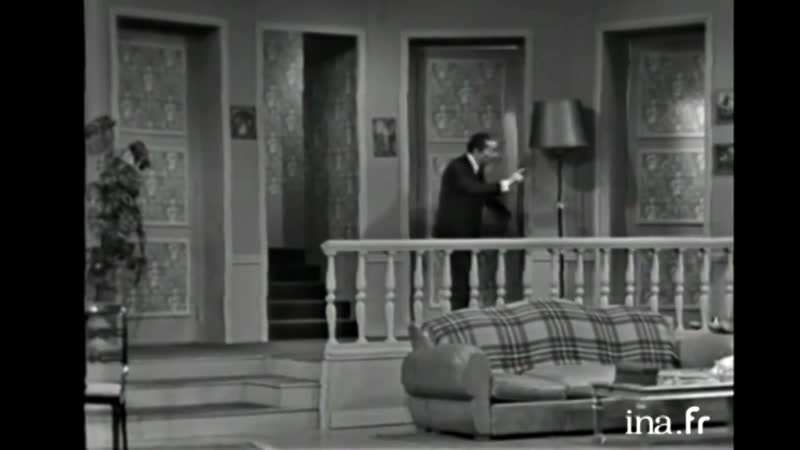 Au théâtre ce soir les portes claquent avec hélène dieudonné