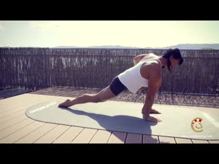 Stretching and mobility training cindy landolt outdoor rooftop zurich (female bodybuilding fitness sexy)