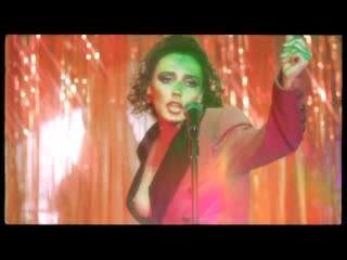 Ольга серябкина (molly) в клипе "не бойся" (2019) hd 1080p голая? грудь!
