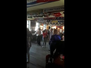 Baile caliente greensleeves