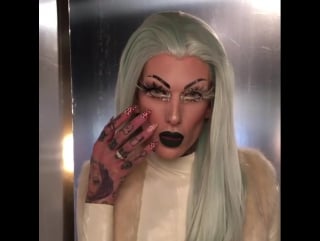 Nicole faulkner"some bts of @jeffreestar from @jeffreestarcosmetics holiday ad makeup me hair @davedscissorhands"