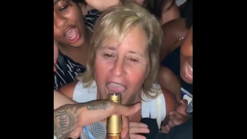 Тусовочка с blueface [рифмы и панчи]