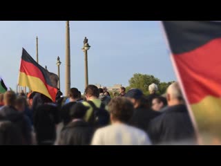 Live aus dresden demonstration gegen regierungspolitik und russlandsanktionen gegenprotest wird erwartet