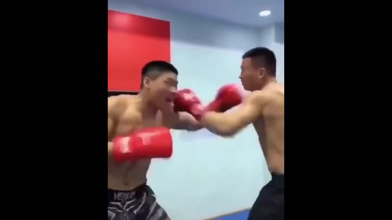 Китайский спарринг ребята пошли в азарт!