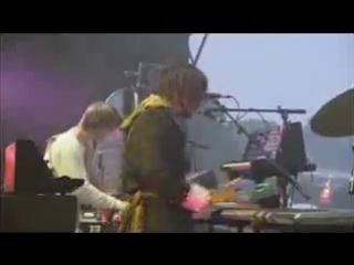 Röyksopp eple (live at glastonbury)