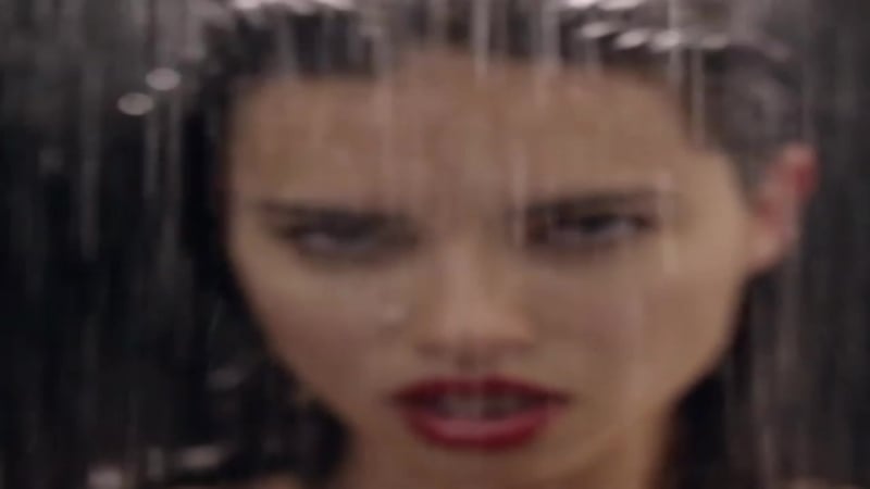 "пасхальное" эротическое видео с голой адрианой лимой "взорвало" instagram