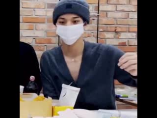 Хенсок любит своего хена