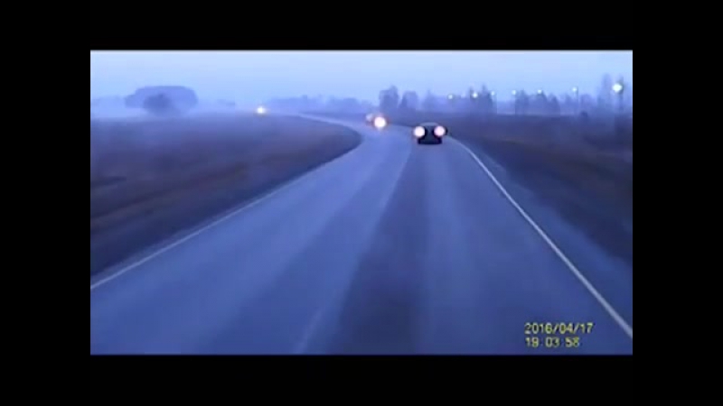 ✔ особое мнение "хрустик" на большой скорости пошел на таран фуры в красноярском крае (17 04 2016)