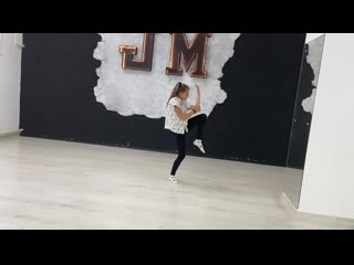 Demi lovato skyscraper | есения истомина | контемпорари